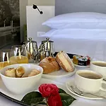 فندق Hotel Lago