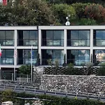 فندق Hotel Lago