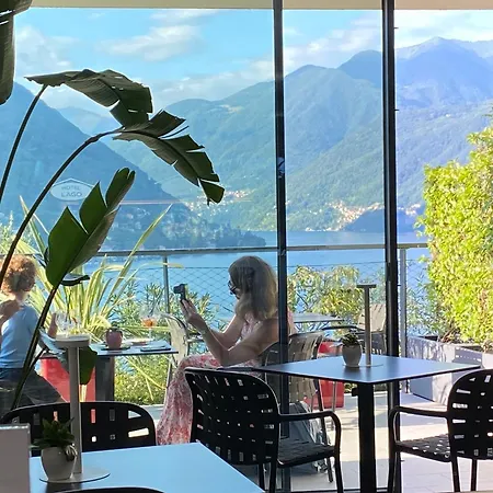 Hotel Lago Отель Торно