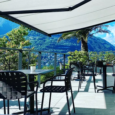 Ξενοδοχείο Hotel Lago 4*