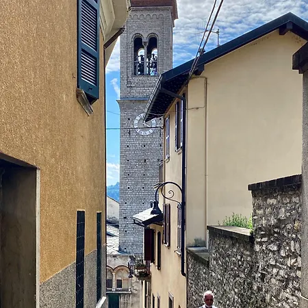 Ξενοδοχείο Hotel Lago 4*