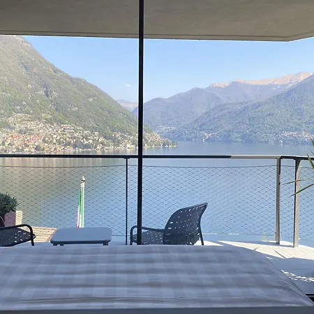 Ξενοδοχείο Hotel Lago 4*