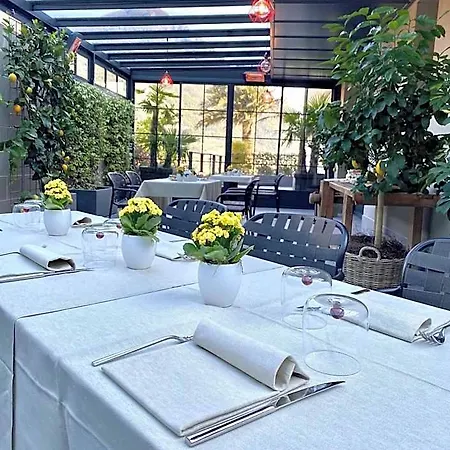 Hotel Hotel Lago 4*