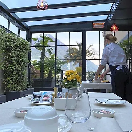 Hotel Lago מלון טורנו