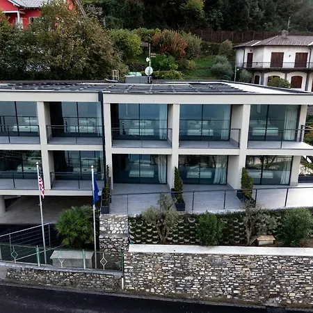 Hotel Lago Отель
