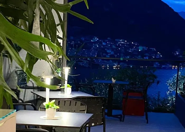 فندق Hotel Lago 4*