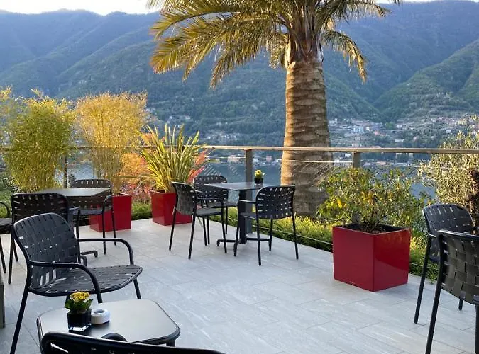 فندق Hotel Lago 4*