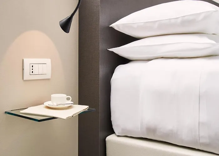 فندق Hotel Lago تورنو