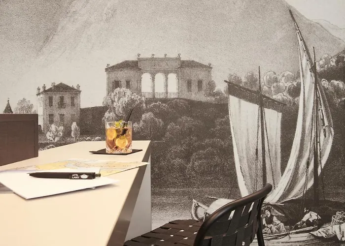 فندق Hotel Lago 4*