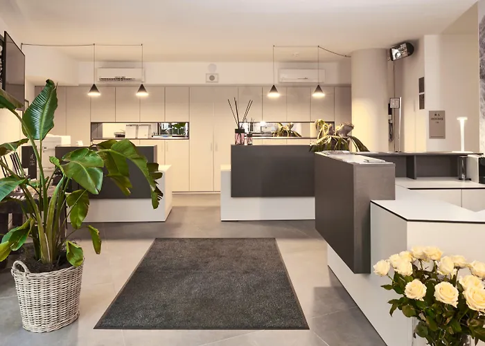 Отель Hotel Lago Торно